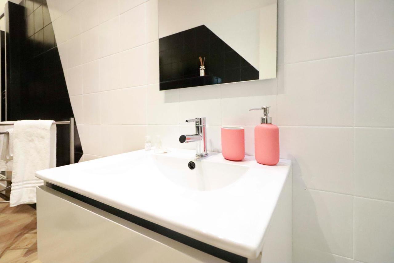 Casaviva - Modern Trilo In Genova Carmine Apartment Exterior photo