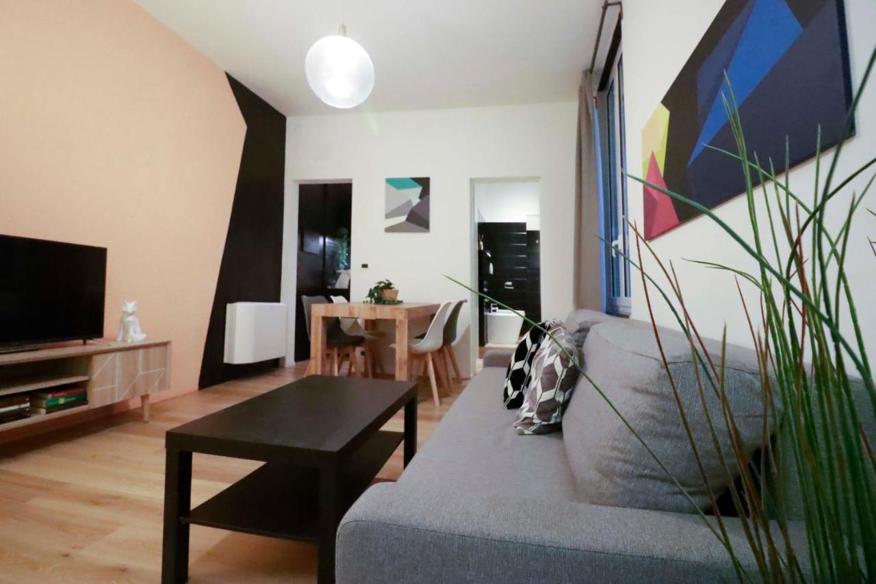 Casaviva - Modern Trilo In Genova Carmine Apartment Exterior photo